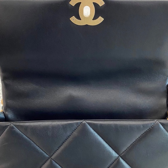 Authentic Chanel 19 Large Black Lambskin - Picture 7 of 13